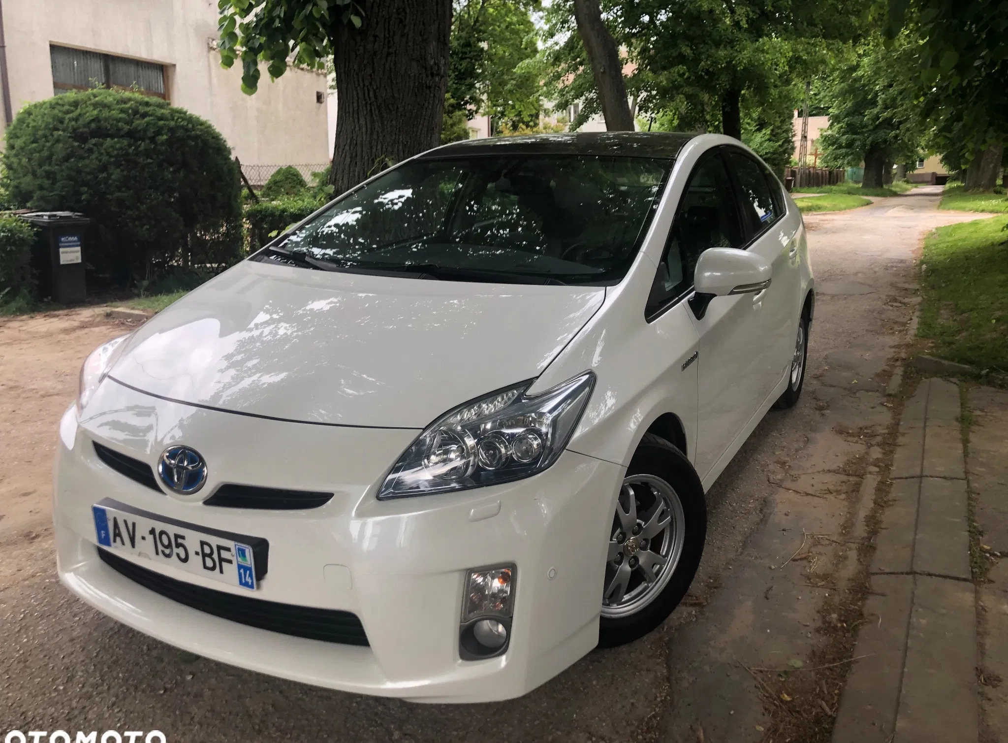 toyota prius lublin Toyota Prius cena 37900 przebieg: 310000, rok produkcji 2010 z Lublin